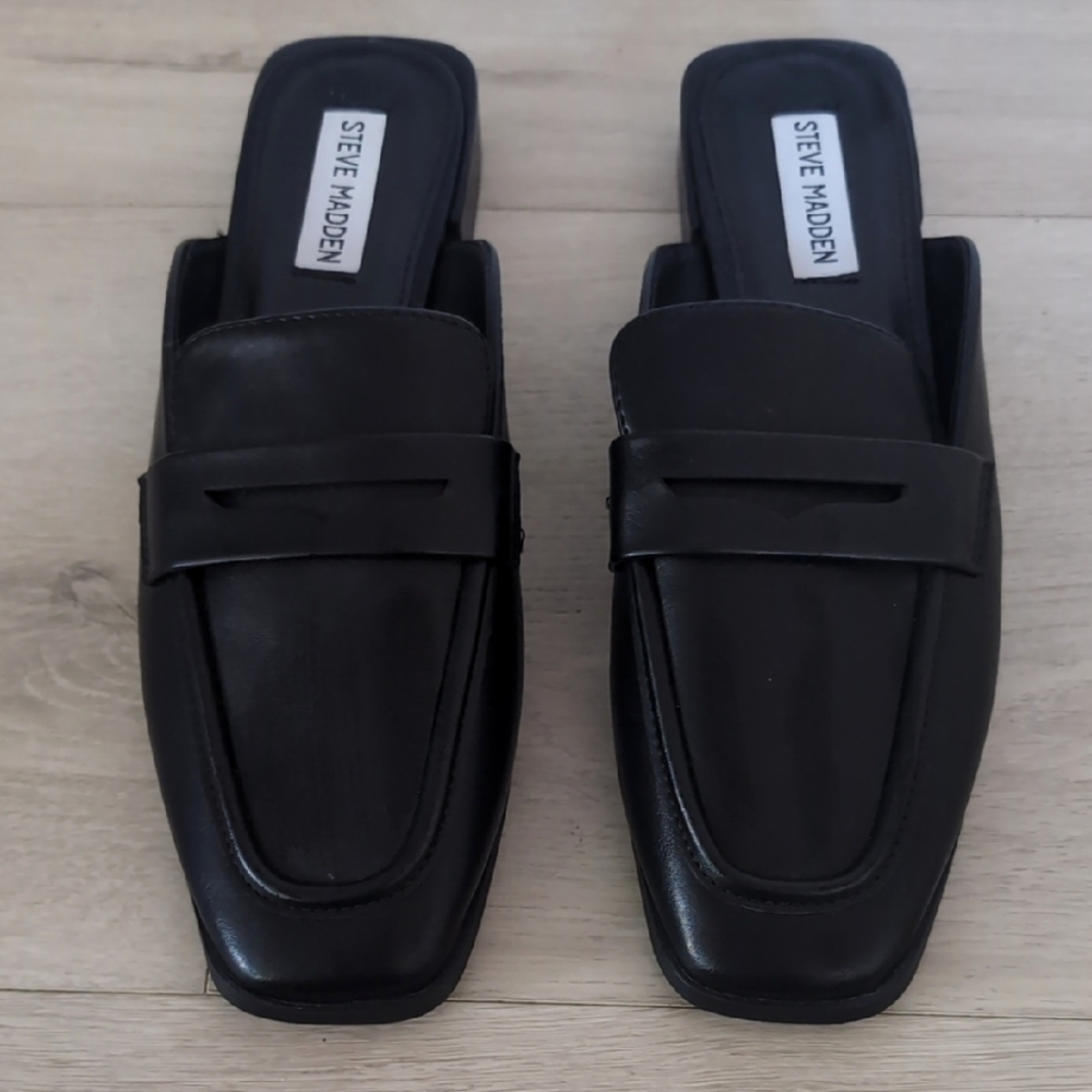 STEVE MADDEN | Women's Black Slip on Square Roe Mules Flat Loafers NWOT